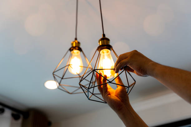  Oakland, IA Electrician Pros