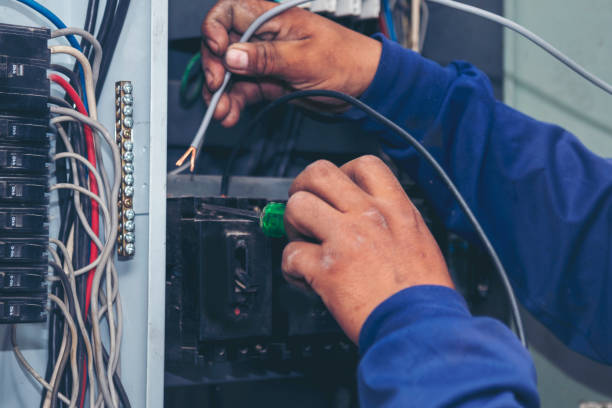 Best Electrical Contractors for Businesses  in Oakland, IA